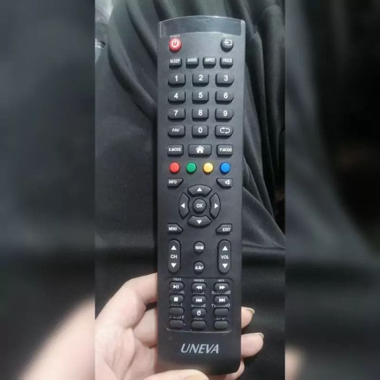 کنترل شرکتی و آیسی دار ال ای دی یونیوا UNEVA