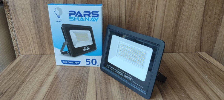 پروژکتور 50 وات شرکت پارس شانای