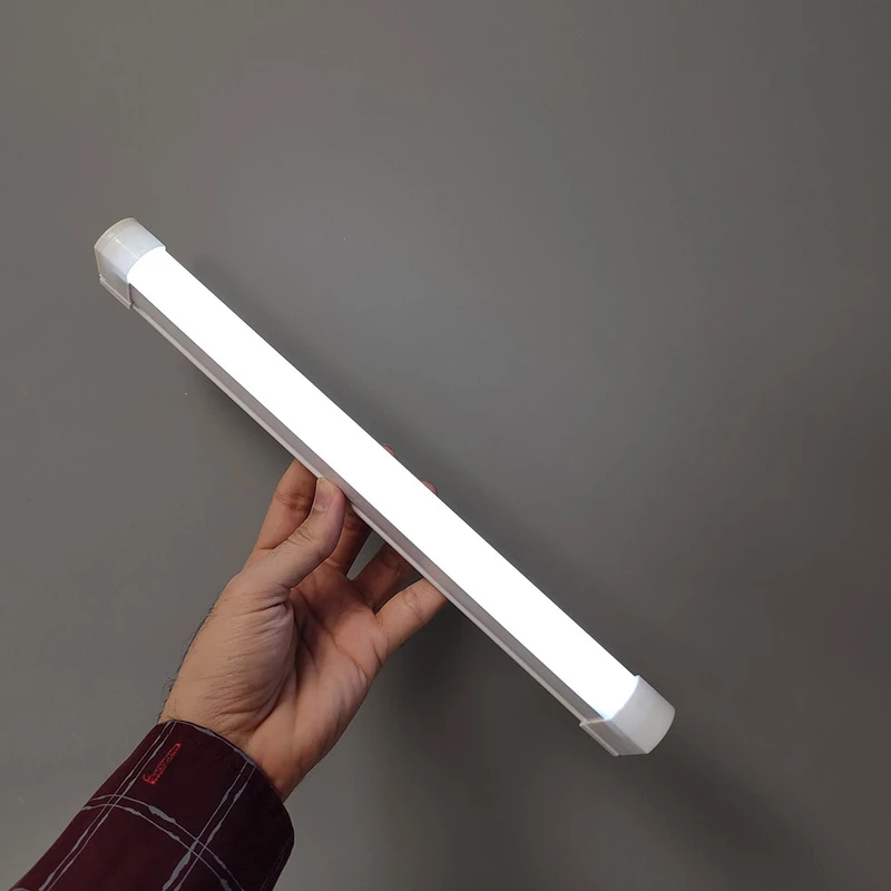 چراغ شارژی مهتابی30 سانتی متری اضطراری مگنتی سه حالته2025