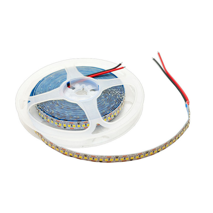 ریسه ال ای دی مدل نواری 12v 240LED-2835 پشت چسب دار1 متری