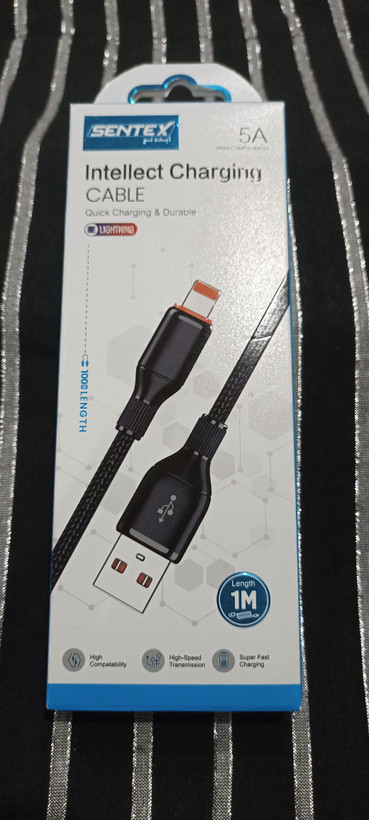 کابل شارژ اینتلکت با کیفیت بالا برند سنتکس مدل 5A لایتنینگ با گارانتی یکساله هک شده روی محصول