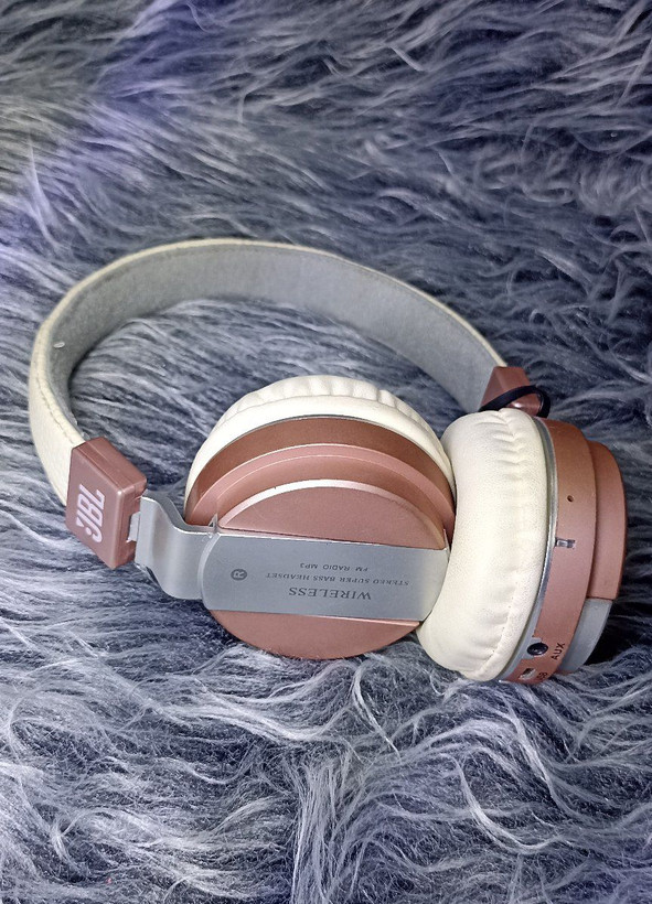 هدست استریو بیسیم سوپر بیس فلزی، رادیو FM، MP3 برندJBL مدلJB55